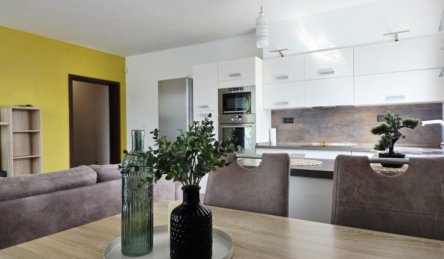 BOSEN | Priestranný 2-izbový byt na prenájom, Trnava, 53 m2