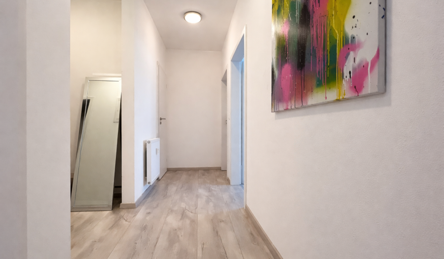 BOSEN | Na prenájom 3i byt v centre mesta s parkingom - Olbrachtova ulica