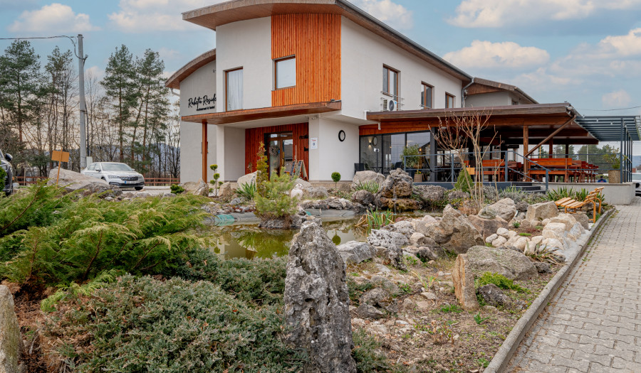 BOSEN | Zabehnutéhý hotel s reštauráciou, Nedožery-Brezany, 9.729 m2