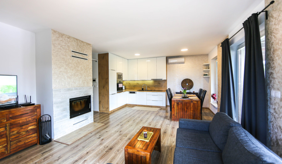 BOSEN | Na prenájom: Štýlový rodinný dom v tichej časti DS