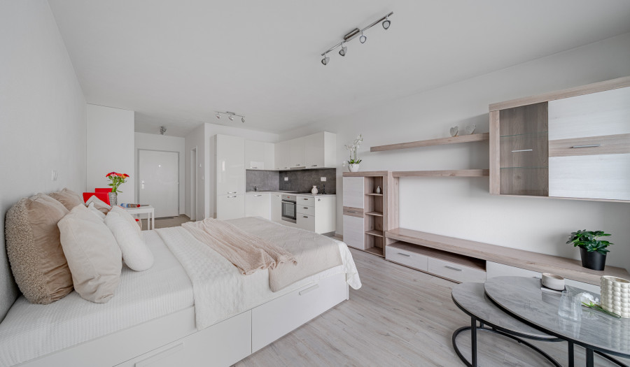 BOSEN | 1-izbový byt s balkónom v novostavbe Starý Háj, BA – Petržalka, ul. Lužná, 32,71m2