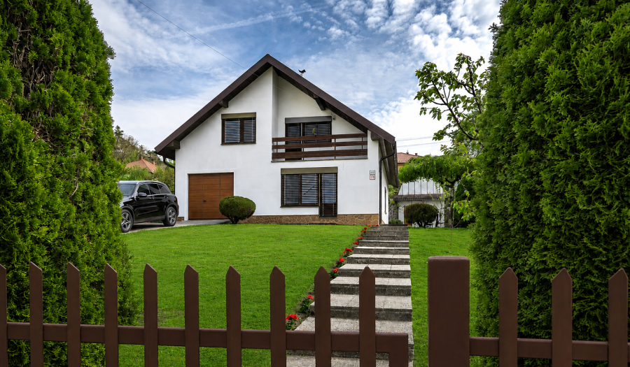 BOSEN | 5-room family house with a private garden and peaceful atmosphere near the forest, Kudlovská str., Humenné, 186 m2