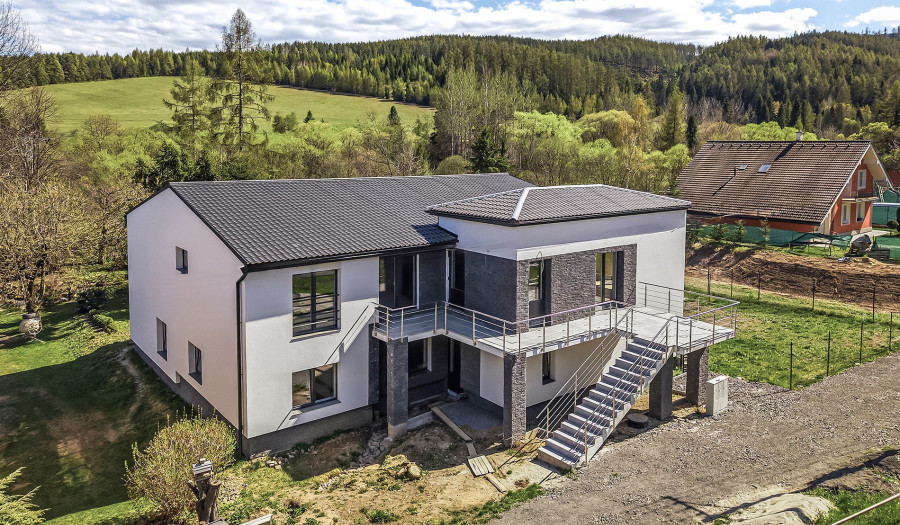 BOSEN |4 izbový byt so záhradou o rozlohe 143m2 a parkovaním