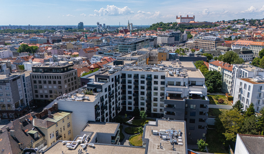 BOSEN | Prenájom - obchodný priestor - KESSELBAUER 154,44 m2