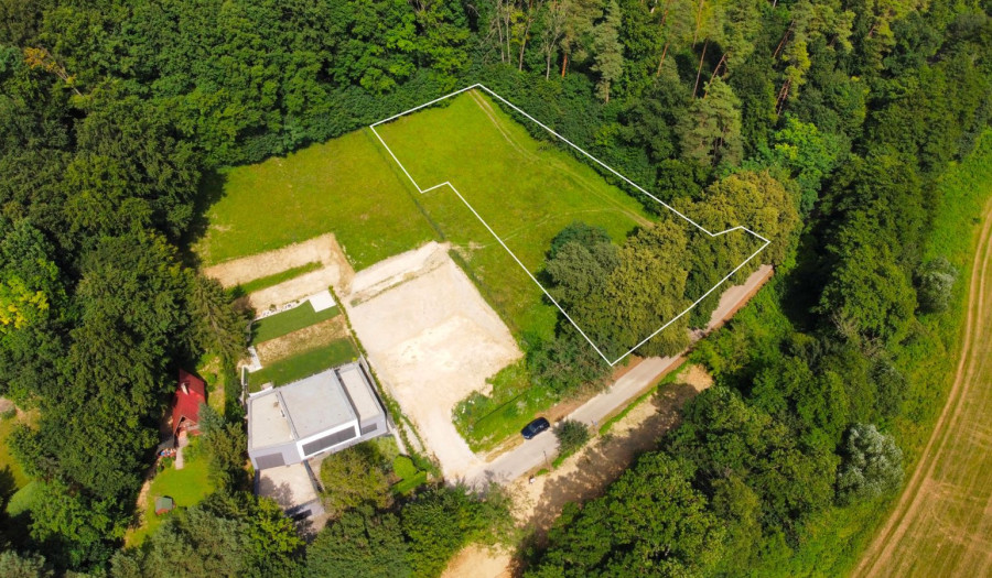 BOSEN | Stavebný pozemok 2108 m2 - Trenčín časť Opatová