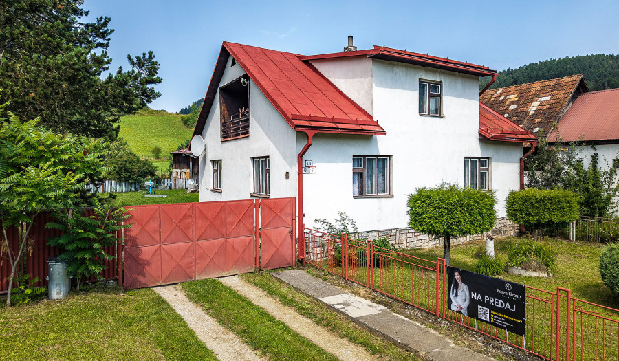 BOSEN | Na predaj dom s veľkým pozemkom 3328m, Matiašovce