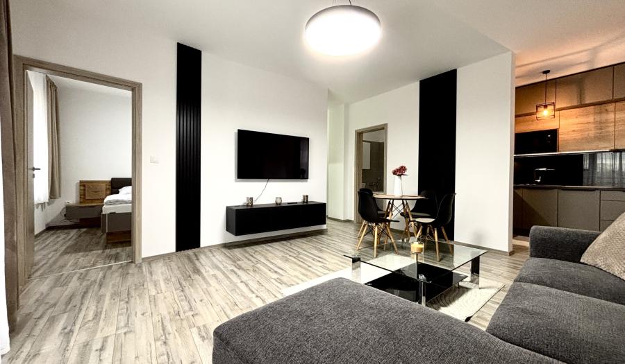 BOSEN | Zariadený 2 izbový byt s loggiou a parkovacím státim, Dunajská Lužná