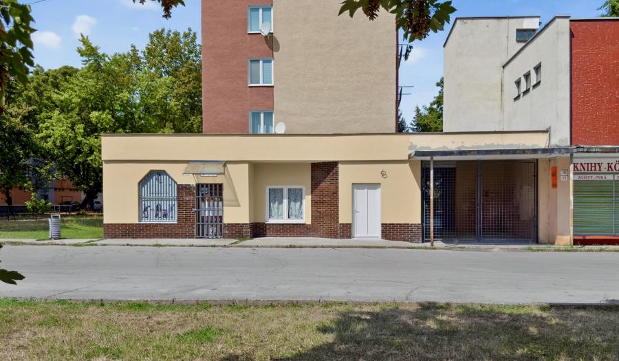 BOSEN | Viacúčelová budova v centre Fiľakova, 117m2