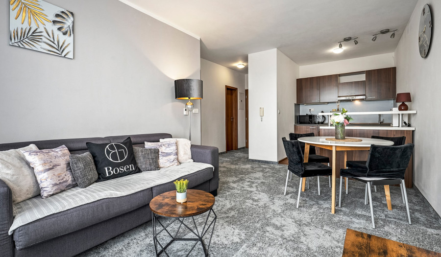 BOSEN | 2-izbový apartmán vo Veľkej Lomnici – Apartment 210 Vila Aston