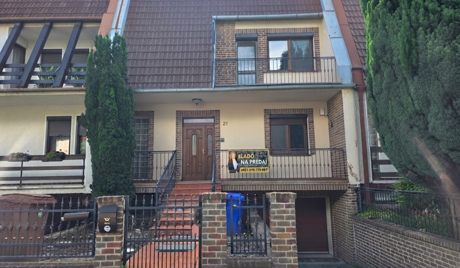 BOSEN|4-IZBOVÝ RODINNÝ DOM V ZÁPADNEJ ČASTI DUNAJSKEJ STREDY
