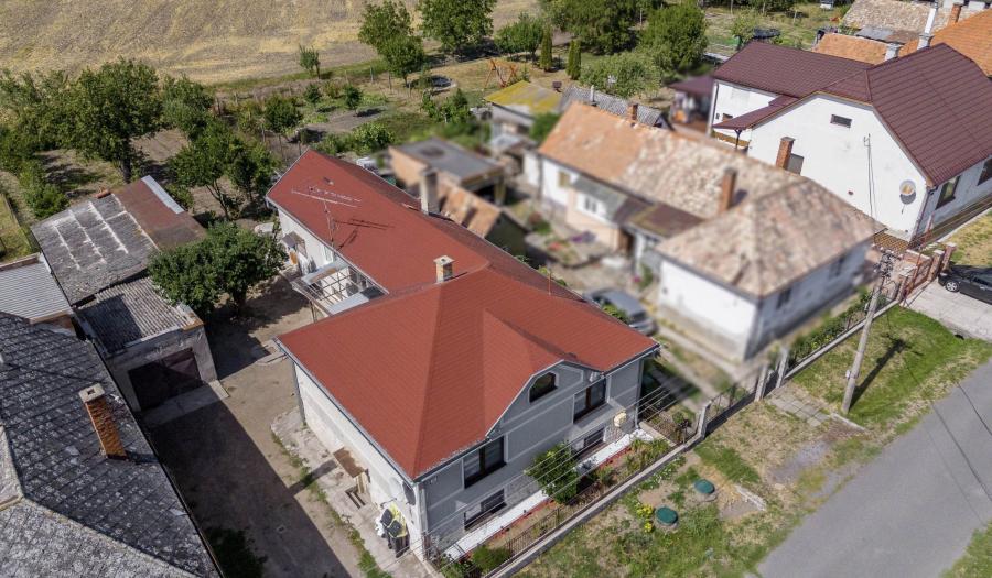 BOSEN | Zariadený rodinný dom v dobrej Lokalite.