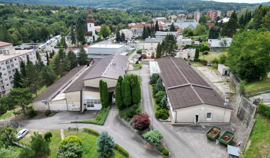 BOSEN | Výrobný areál Handlová, pozemok 9 643 m²