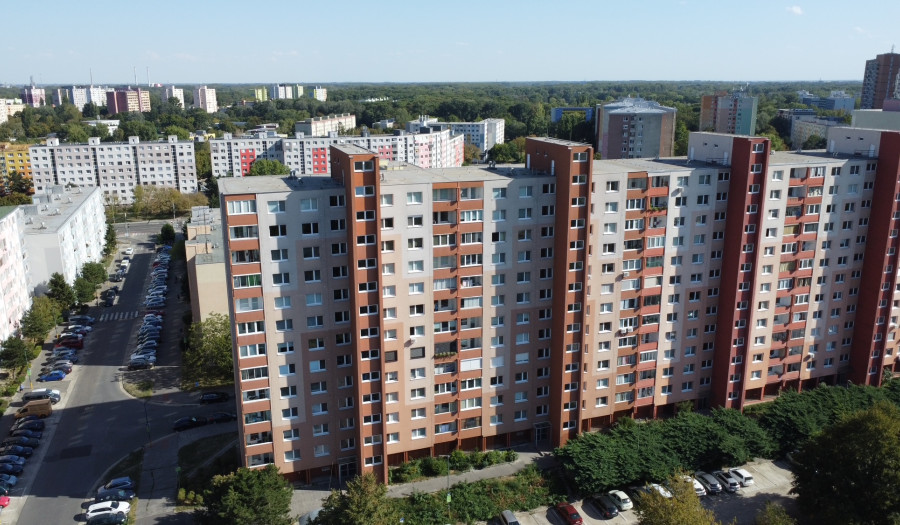 Rezervované -Svetlý 2-izbový byt na Lachovej ulici v Petržalke