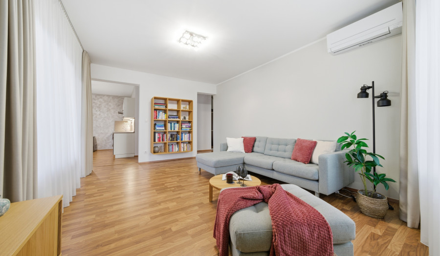 BOSEN | Kompletne zariadený 2-izbový byt s klimatizáciou a parkovaním – Ružinov, 78m2