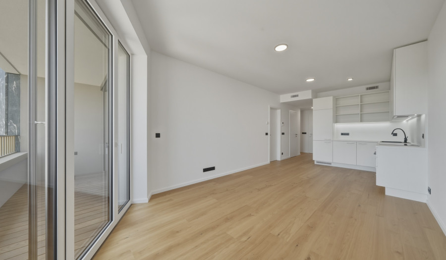 BOSEN | Nezariadený 2i byt Florian Residence, Staré Mesto - Bratislava