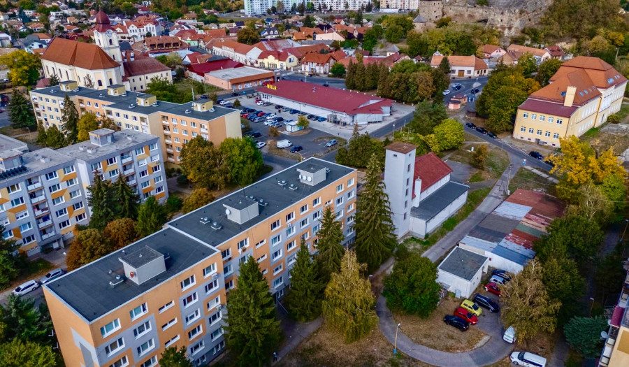 BOSEN | 4 izbový byt s balkónom, Fiľakovo, centrum