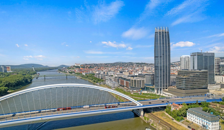 BOSEN | Na prenájom 2i byt v mrakodrape Eurovea Tower